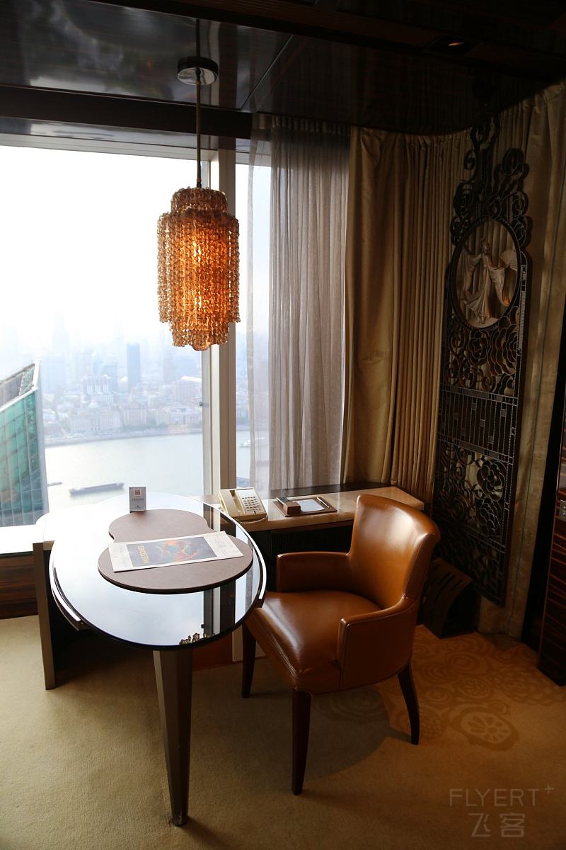 The Ritz Carlton Shanghai Pudong Suite (11).JPG