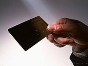 关于大妈行银联单标白3136下挂附属卡年费问题